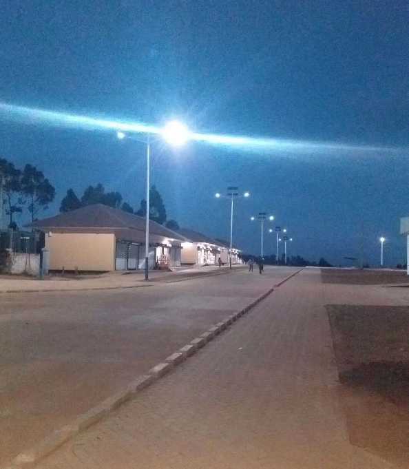 定西市非洲科特迪瓦太阳能路灯工程